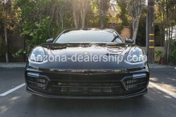 2020 Porsche Panamera GTS full