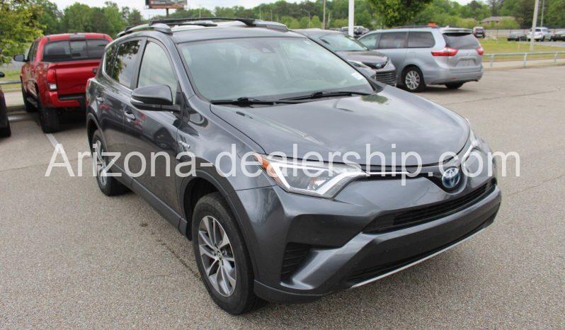 2018 Toyota RAV4 Hybrid LE full