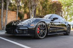 2020 Porsche Panamera GTS full