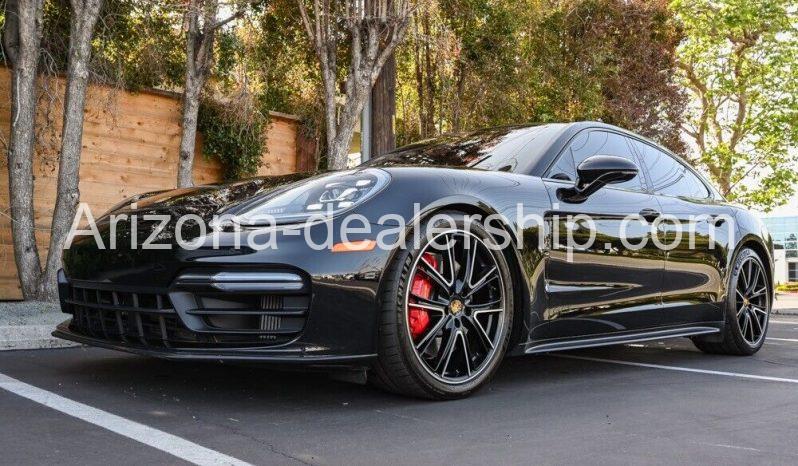 2020 Porsche Panamera GTS full