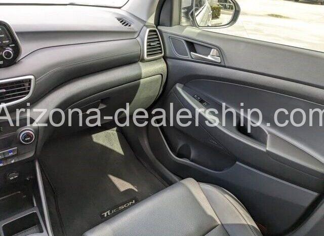 2020 Gray Hyundai Tucson Limited full