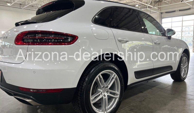 2017 Porsche Macan full