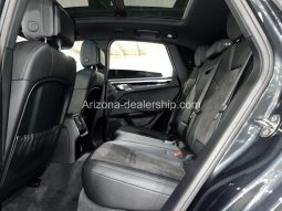 2019 Porsche Macan full