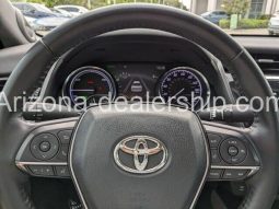 2019 Toyota Camry XLE full