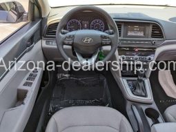 2020 Hyundai Elantra SE full