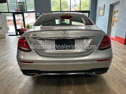 2017 Mercedes-Benz E-Class E 300 4MATIC AWD 4dr Sedan full