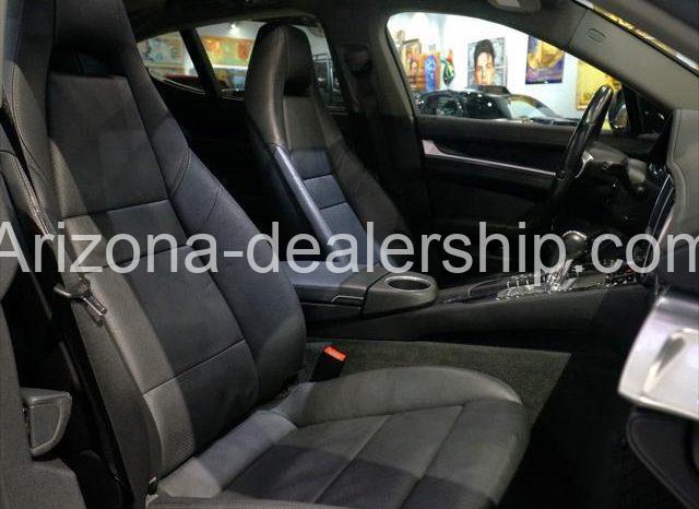 2011 Porsche Panamera 4 full