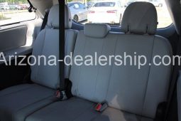 2019 Toyota Sienna Limited Premium full