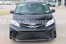 2020 Toyota Sienna LE