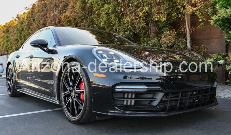 2020 Porsche Panamera GTS full