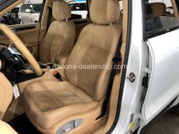 2017 Porsche Macan full