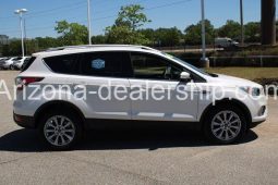 2017 Ford Escape Titanium full