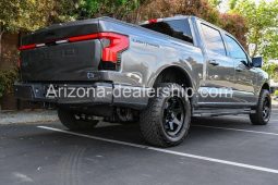 2023 Ford F-150 Lightning Platinum full