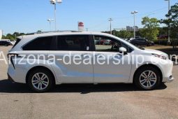 2022 Toyota Sienna Platinum full