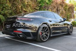 2020 Porsche Panamera GTS full