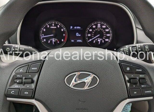 2020 Hyundai Tucson SE full