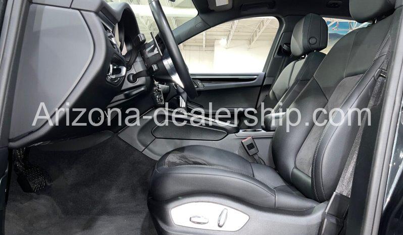 2019 Porsche Macan full