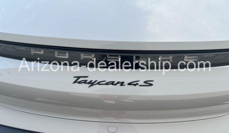 2022 Porsche Taycan 4S Cross Turismo full