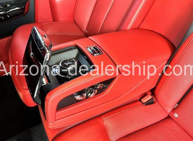 2018 Rolls-Royce Phantom Sedan 4D full