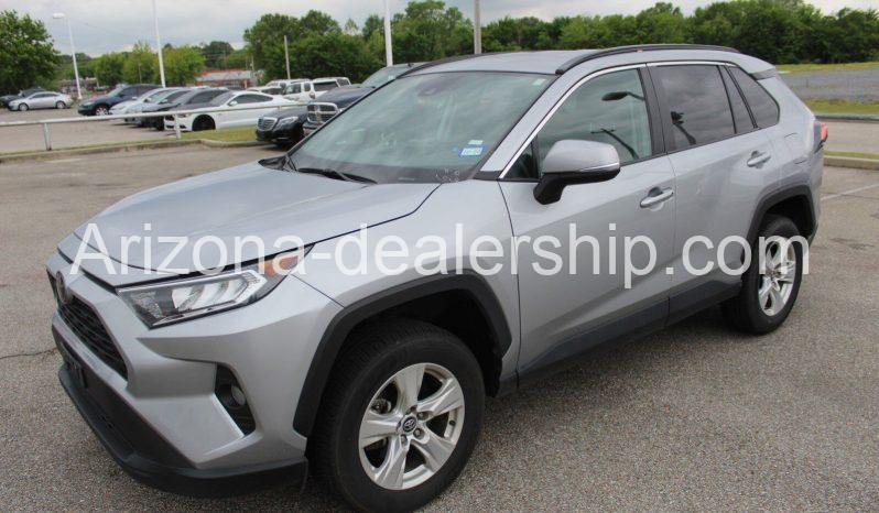 2021 Toyota RAV4 XLE full