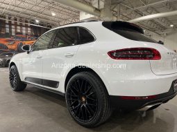 2017 Porsche Macan full