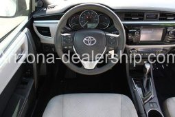 2015 Toyota Corolla LE full