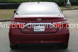 2017 Toyota Camry XLE full