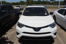 2017 Toyota RAV4 SE full