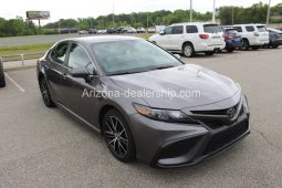 2021 Toyota Camry SE full