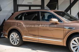 2021 Bentley Bentayga V8 full