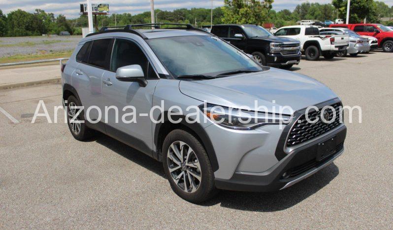 2022 Toyota Corolla Cross XLE full