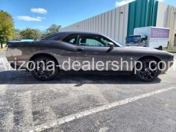 2019 Dodge Challenger SXT Coupe 2D full