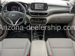 2020 Hyundai Tucson SE full