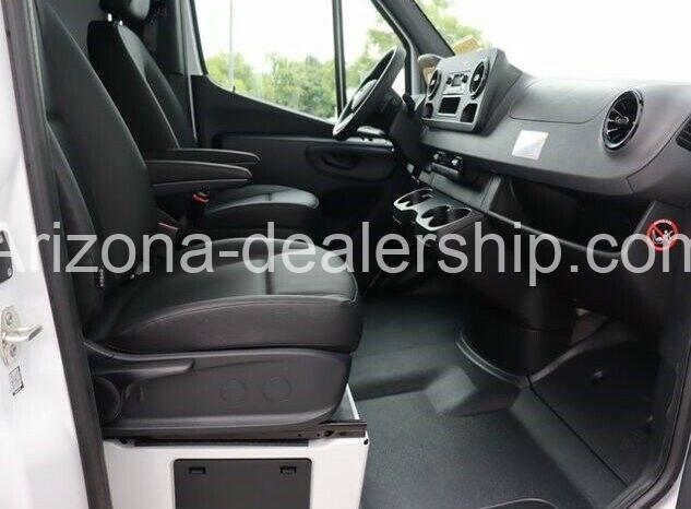 2021 Mercedes-Benz Sprinter 1500 Standard Roof I4 144 RWD full