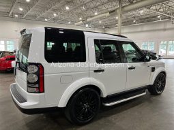 2017 Land Rover Discovery SE 7 passenger, Black Design Pkg. full