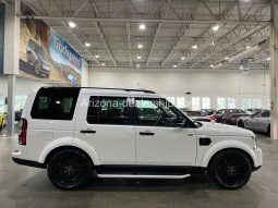 2017 Land Rover Discovery SE 7 passenger, Black Design Pkg. full