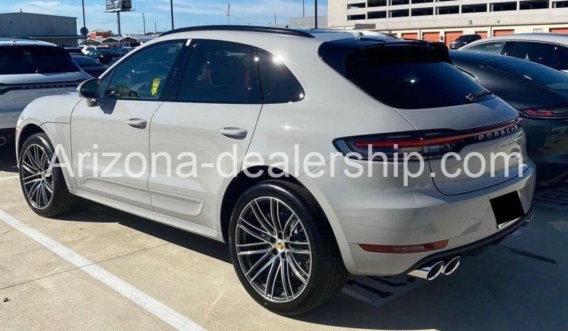 2021 Porsche Macan Turbo full