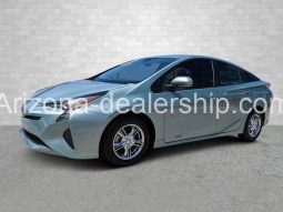 2016 Toyota Prius Two full