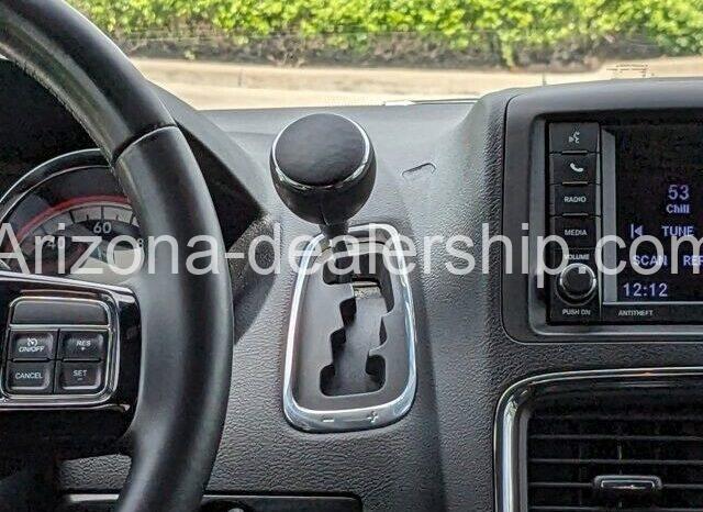 2018 Dodge Grand Caravan SE full