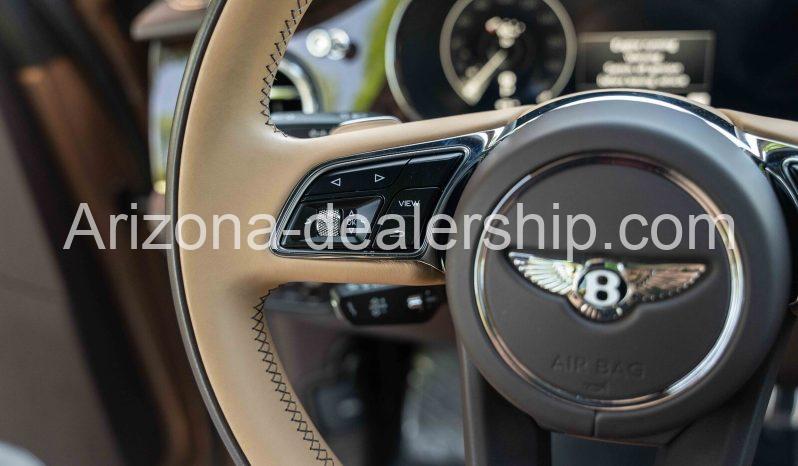 2021 Bentley Bentayga V8 full