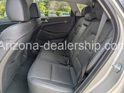 2020 Gray Hyundai Tucson Limited full