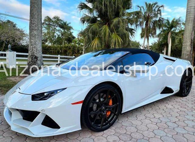 2020 Lamborghini Huracan EVO Spyder Convertible 2D full