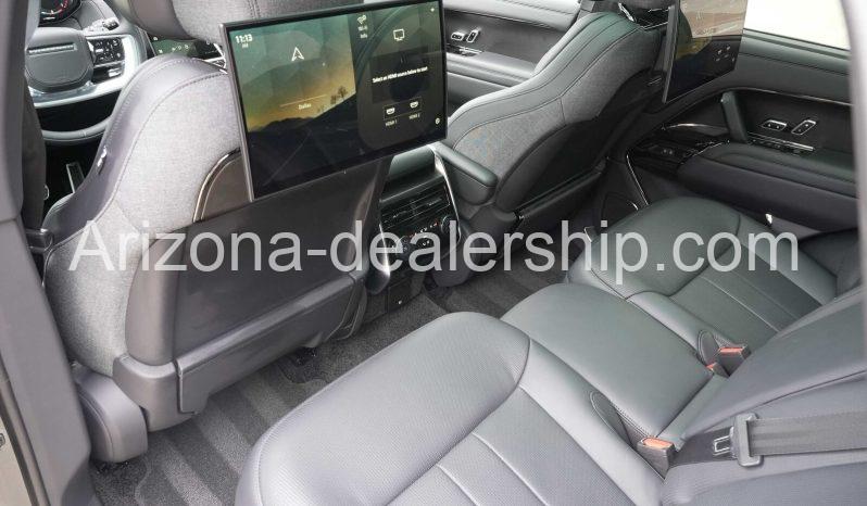 2023 Land Rover Range Rover SV SWB full