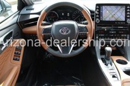 2019 Toyota Avalon Hybrid Limited full