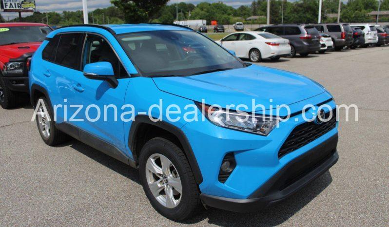 2021 Blue Toyota RAV4 XLE full