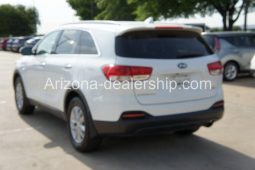 2018 Kia Sorento LX full