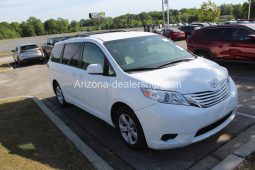 2017 Toyota Sienna LE Auto Access Seat full