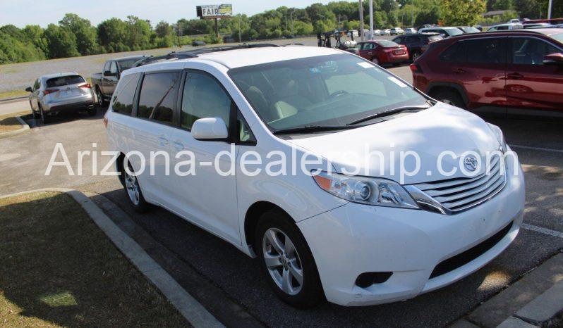 2017 Toyota Sienna LE Auto Access Seat full