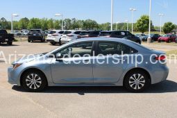 2018 Toyota Camry SE full