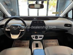 2016 Toyota Prius Four 4dr Hatchback full